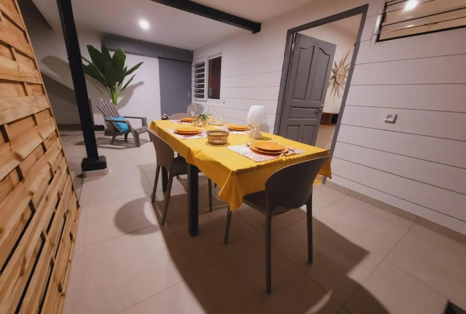 My Sweet Home Location - Feel Unique, Stay Unique Faaa